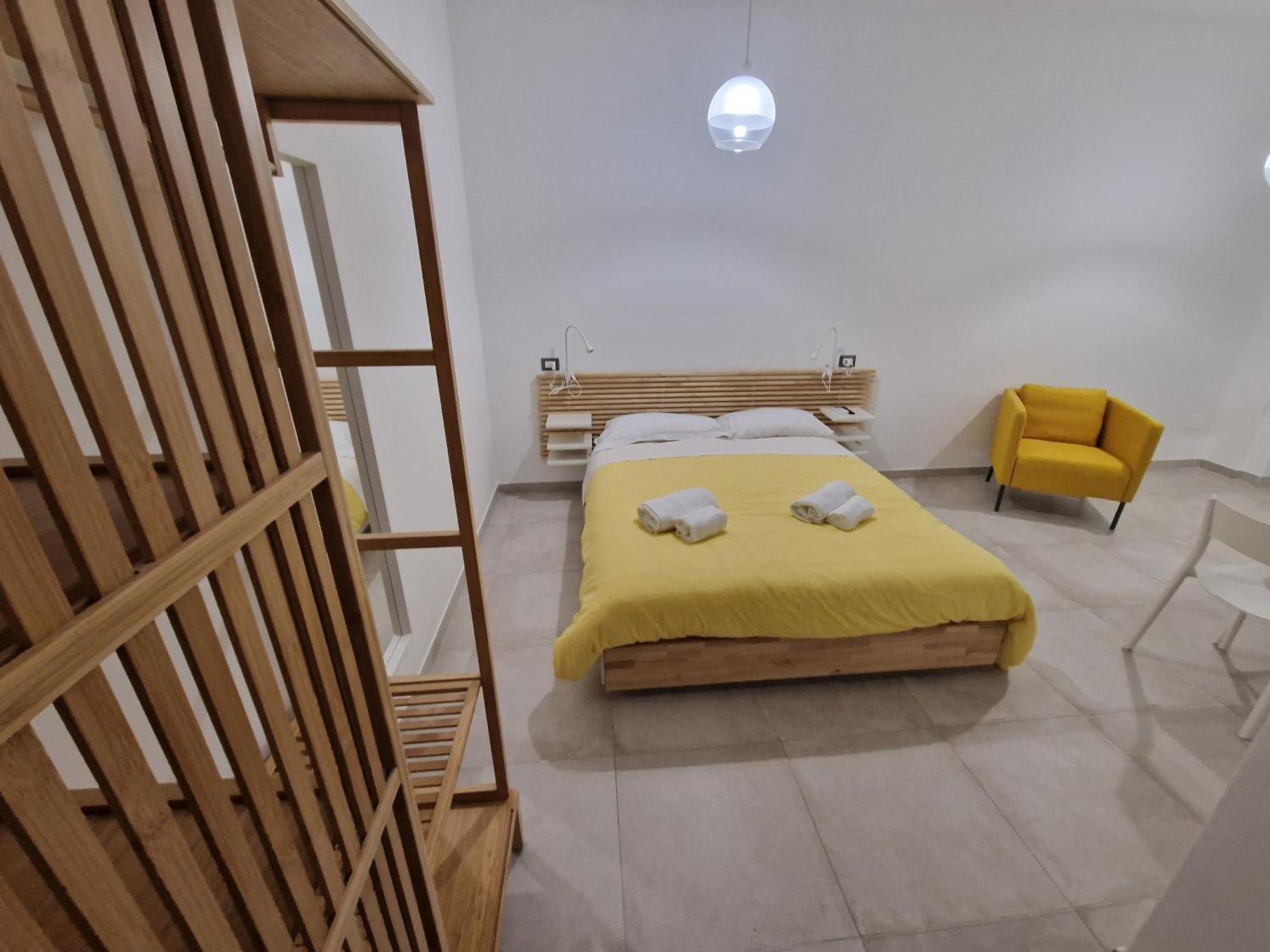 Neapolitan Skyscraper Suites Extérieur photo
