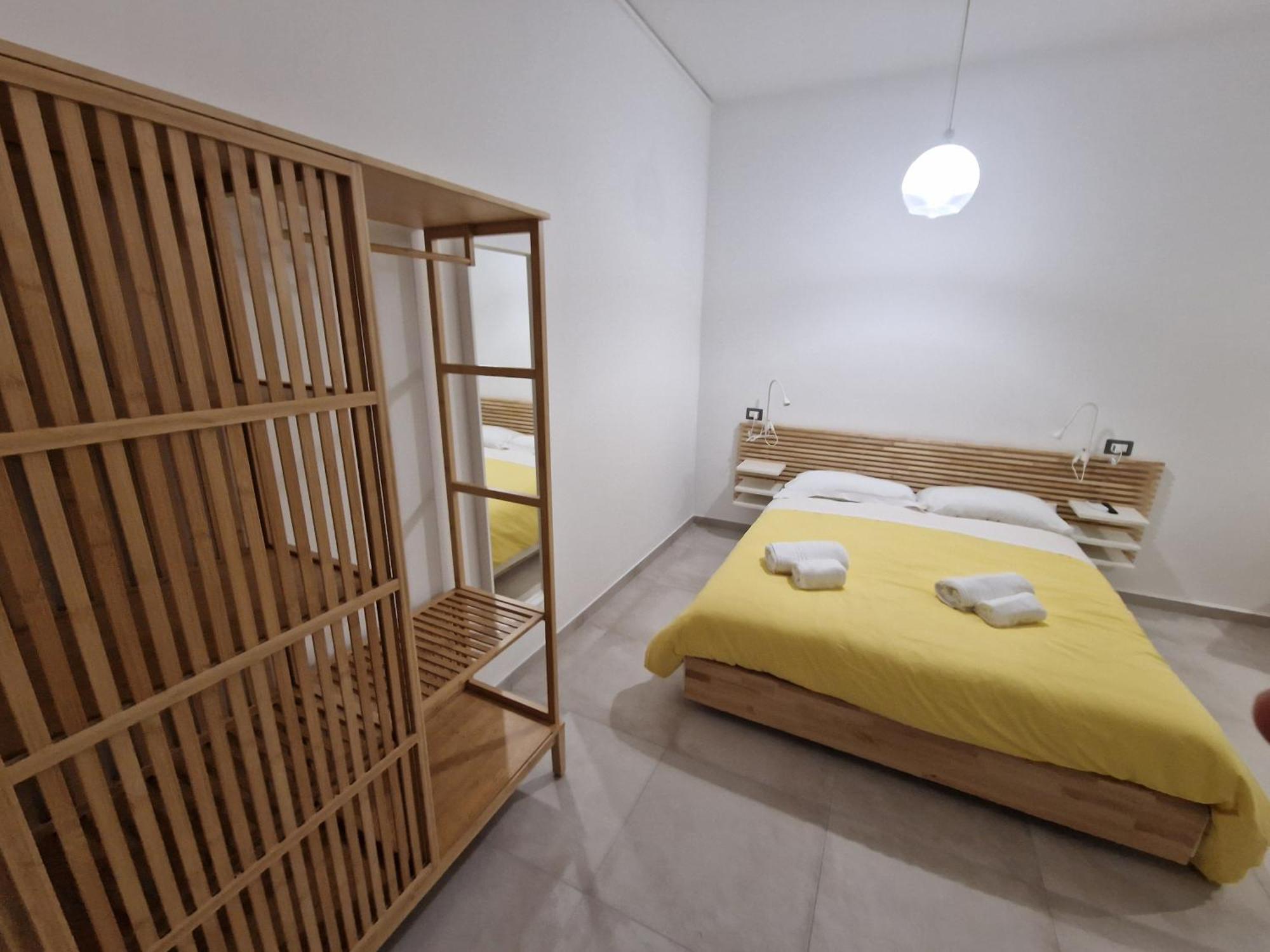 Neapolitan Skyscraper Suites Extérieur photo